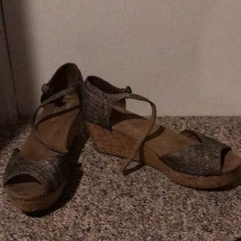 TOM’S platform sandals